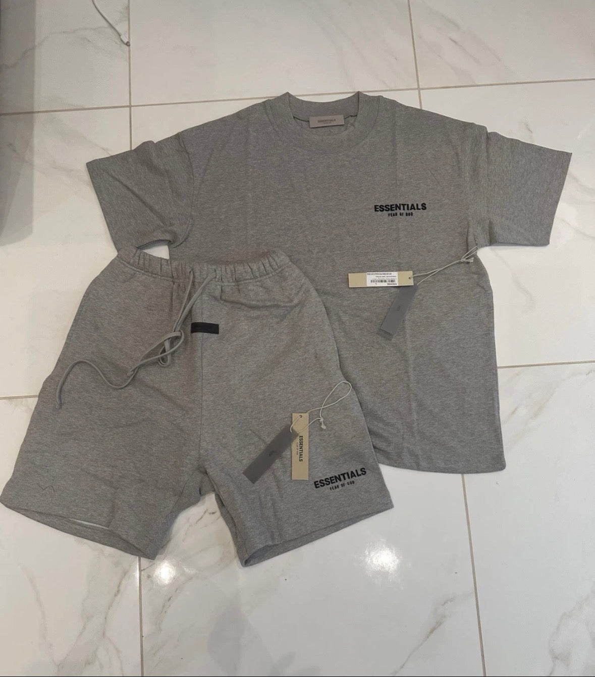 *AUTHENTIC * Dark Oatmeal Essentials Short Set