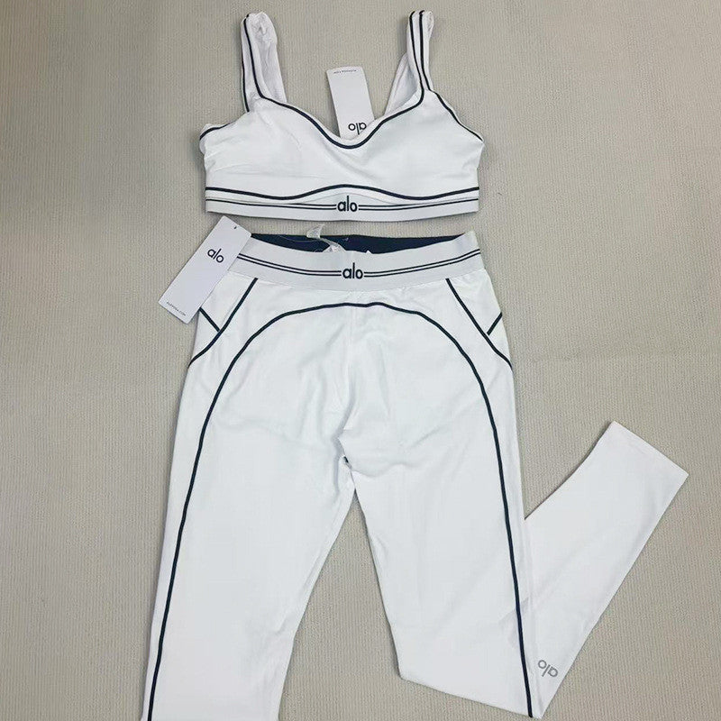 * AUTHENTIC * Alo Yoga Set