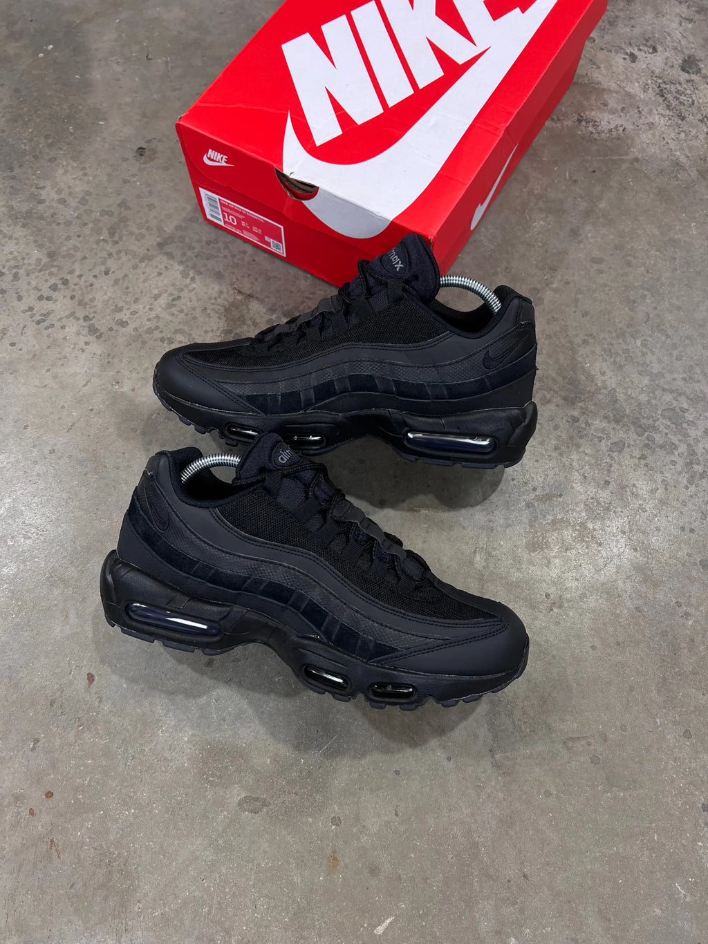 * AUTHENTIC * Nike Air Max 95